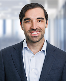 Headshot of Nick Noglows